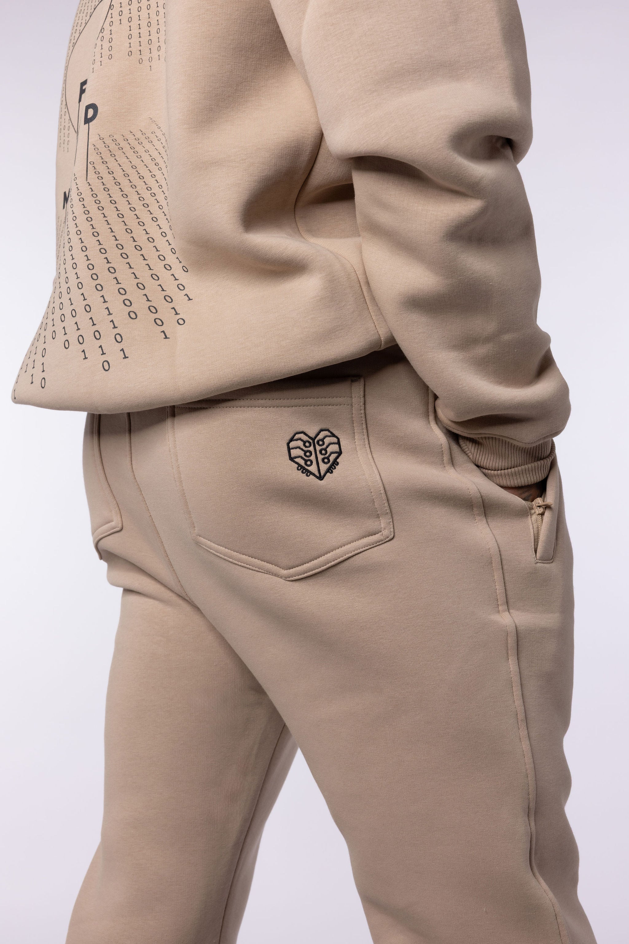 JF - Evolutie Tracksuit Taupe Unisex